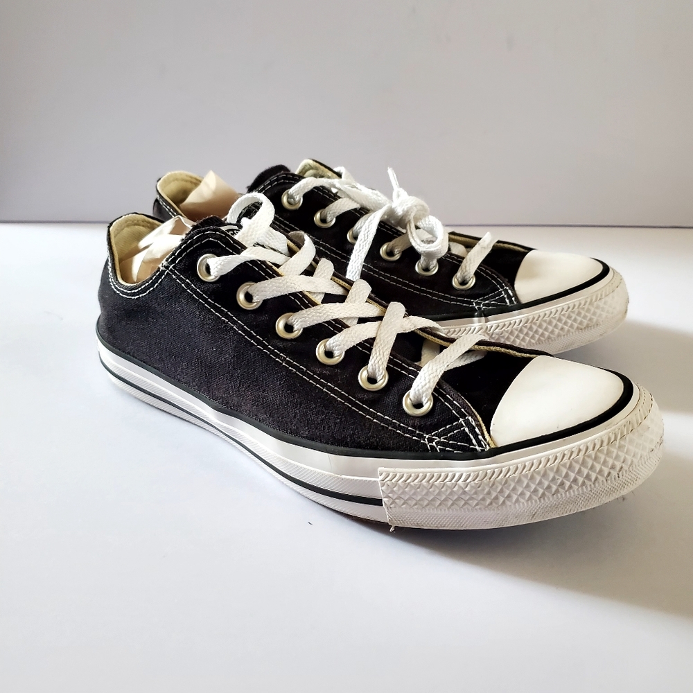 Converse Chuck Taylor All Star Low Black Women's Size 9.5